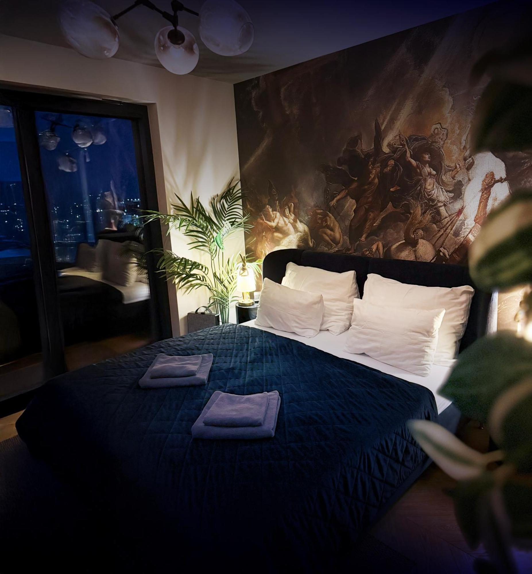 Skyline Elegance With Free Parking Apartment Bratislava Luaran gambar